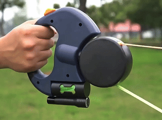 Multifunctional 360° rotating traction belt with LED Flashlight